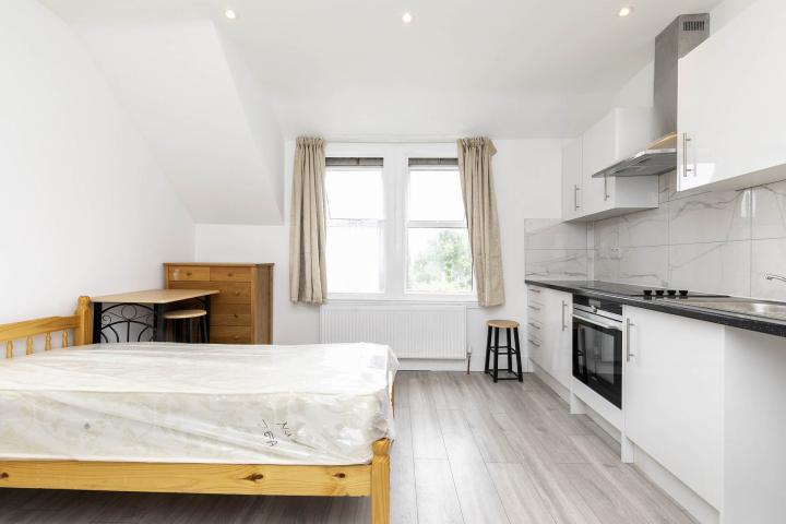 Council tax, Gas+ Water Included Callcott Road, Kilburn (Council tax, Gas + Water included)